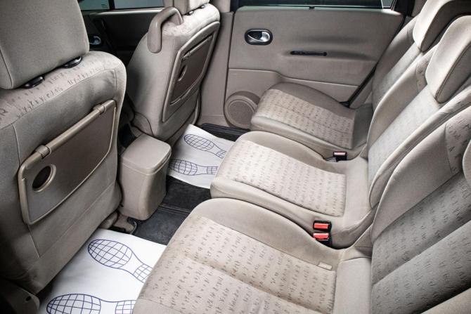 Renault Scenic II Рестайлинг с пробегом 2006 года, цена 429 000 рублей, 316000 км, компактвэн, Автокод Объявления