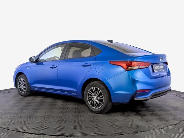 Hyundai Solaris II с пробегом 2019 года, цена 1 455 000 рублей, 64302 км, седан, Автокод Объявления