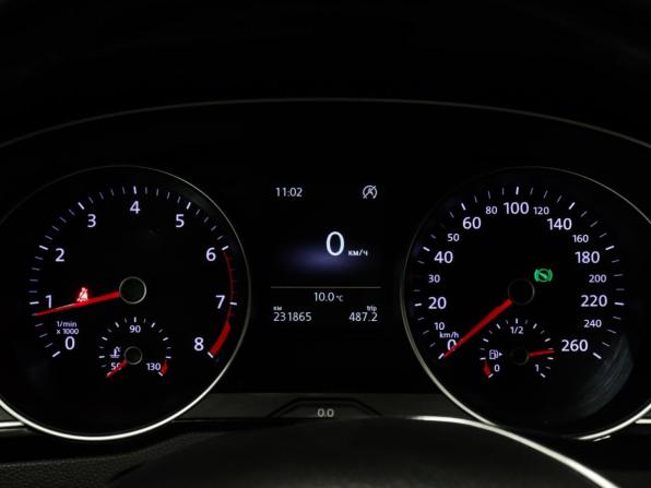 Volkswagen Passat B8 с пробегом 2016 года, цена 1 550 000 рублей, 231864 км, универсал, Автокод Объявления