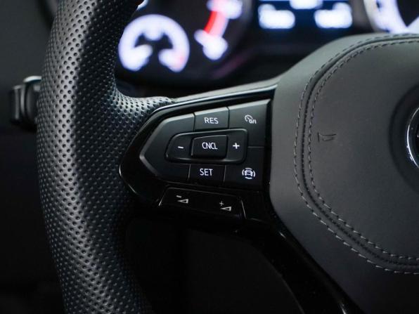 Skoda Octavia III (A7) Рестайлинг с пробегом 2020 года, цена 2 080 977 рублей, 73352 км, лифтбек, Автокод Объявления