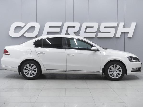 Volkswagen Passat B7 с пробегом 2011 года, цена 1 130 000 рублей, 185907 км, седан, Автокод Объявления