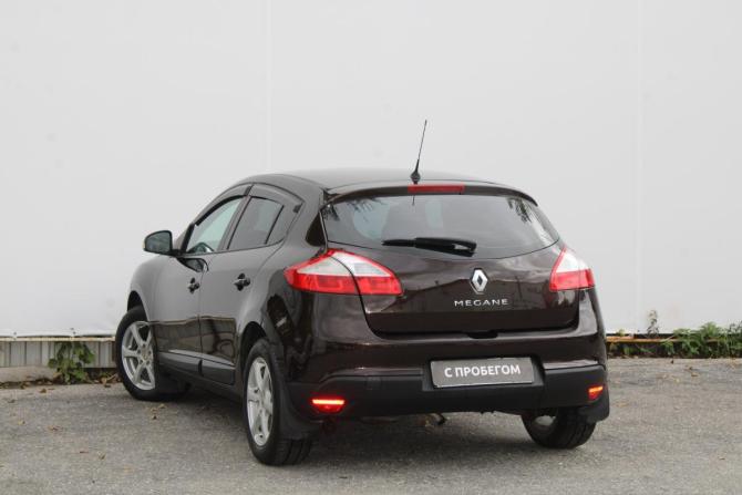 Renault Megane III Рестайлинг с пробегом 2014 года, цена 590 000 рублей, 216000 км, хэтчбек, Автокод Объявления