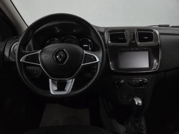 Renault Logan II Рестайлинг с пробегом 2022 года, цена 1 300 000 рублей, 72205 км, седан, Автокод Объявления