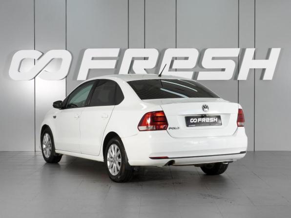 Volkswagen Polo V Рестайлинг с пробегом 2016 года, цена 649 000 рублей, 294668 км, седан, Автокод Объявления