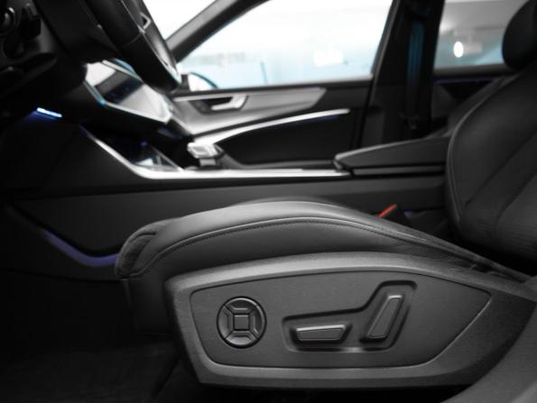 Audi A6 V (C8) с пробегом 2022 года, цена 4 750 000 рублей, 72794 км, седан, Автокод Объявления