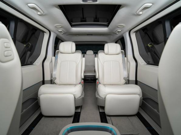 Новый Hyundai Staria I Рестайлинг 2026 года, цена 7 450 000 рублей, минивэн, Автокод Объявления