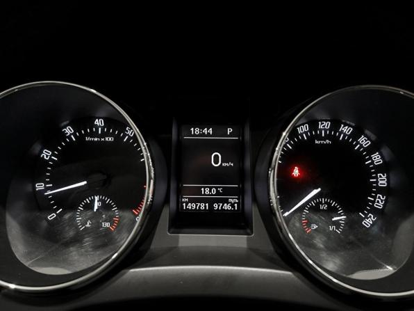 Skoda Yeti I Рестайлинг с пробегом 2015 года, цена 955 000 рублей, 149781 км, внедорожник, Автокод Объявления
