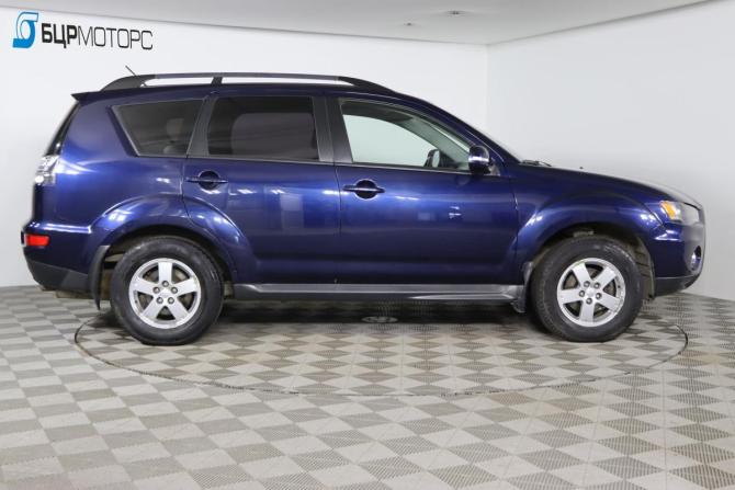 Mitsubishi Outlander II Рестайлинг с пробегом 2011 года, цена 1 079 990 рублей, 193255 км, внедорожник, Автокод Объявления