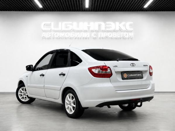 Lada (ВАЗ) Granta I с пробегом 2016 года, цена 540 000 рублей, 109000 км, лифтбек, Автокод Объявления