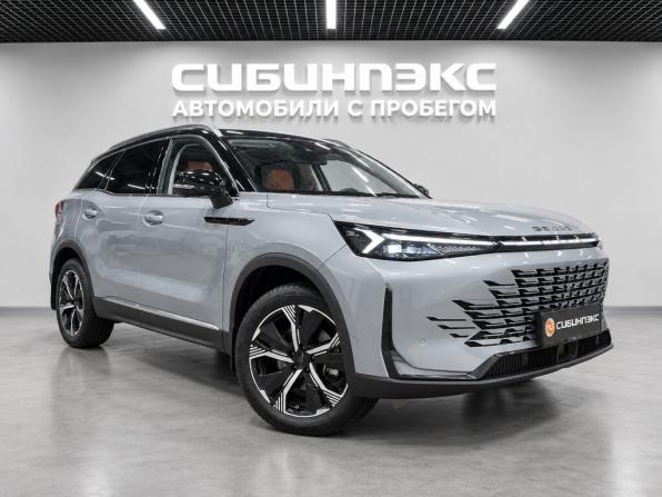 BAIC X75 с пробегом 2024 года, цена 2 150 500 рублей, 22000 км, внедорожник, Автокод Объявления