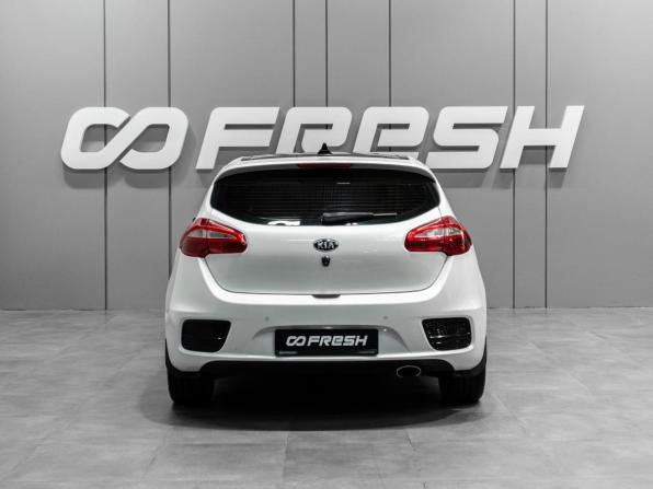 Kia Ceed II Рестайлинг с пробегом 2018 года, цена 1 490 000 рублей, 144458 км, хэтчбек, Автокод Объявления