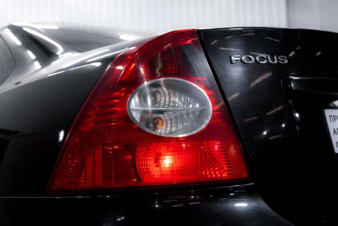 Ford Focus II Рестайлинг с пробегом 2010 года, цена 599 000 рублей, 205001 км, седан, Автокод Объявления