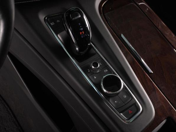 Cadillac Escalade V с пробегом 2022 года, цена 13 455 000 рублей, 27785 км, внедорожник, Автокод Объявления