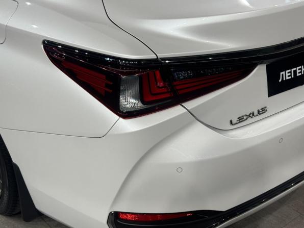 Lexus ES VII с пробегом 2018 года, цена 3 845 000 рублей, 20656 км, седан, Автокод Объявления