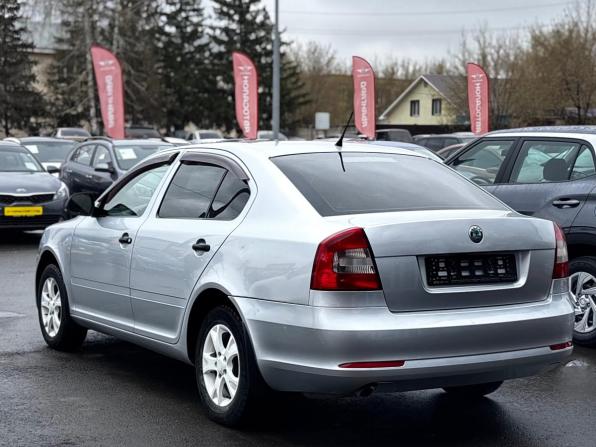 Skoda Octavia II (A5) Рестайлинг с пробегом 2013 года, цена 690 000 рублей, 257530 км, лифтбек, Автокод Объявления