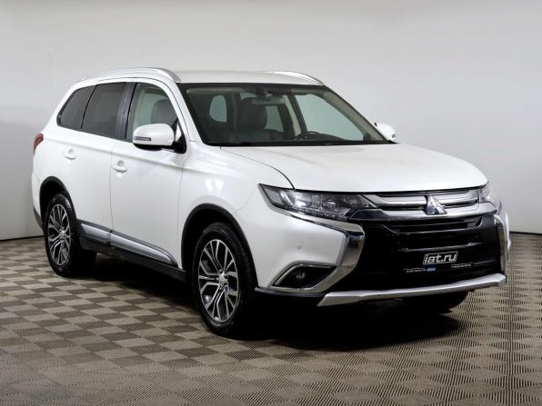 Mitsubishi Outlander III Рестайлинг 2 с пробегом 2017 года, цена 1 848 000 рублей, 130878 км, внедорожник, Автокод Объявления