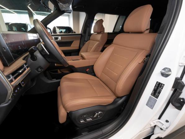 Hyundai Santa Fe V (MX5) с пробегом 2024 года, цена 5 400 000 рублей, 6830 км, внедорожник, Автокод Объявления