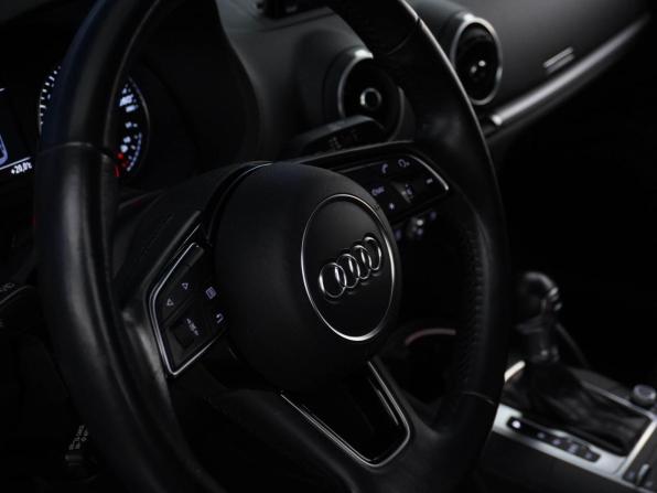 Audi A3 III (8V) Рестайлинг с пробегом 2020 года, цена 2 198 444 рубля, 89508 км, седан, Автокод Объявления