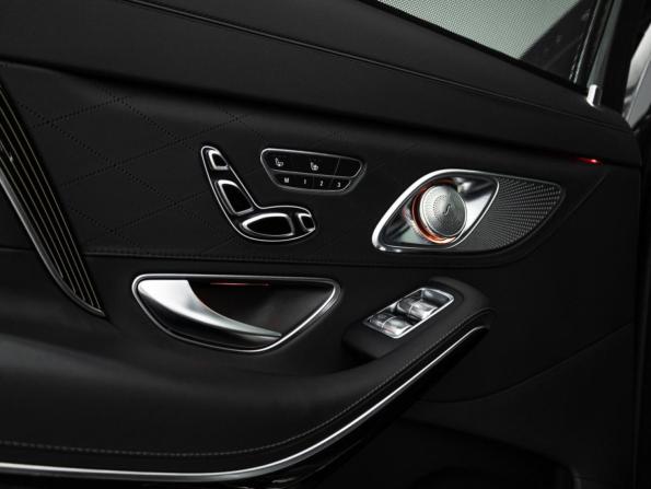 Mercedes-Benz Maybach S-Класс I (X222) Рестайлинг с пробегом 2019 года, цена 8 999 999 рублей, 33581 км, седан, Автокод Объявления