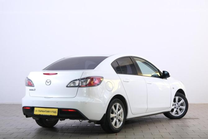 Mazda 3 II (BL) с пробегом 2011 года, цена 969 000 рублей, 197000 км, седан, Автокод Объявления