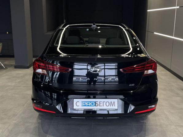 Hyundai Elantra VI (AD) Рестайлинг с пробегом 2019 года, цена 1 798 000 рублей, 60443 км, седан, Автокод Объявления
