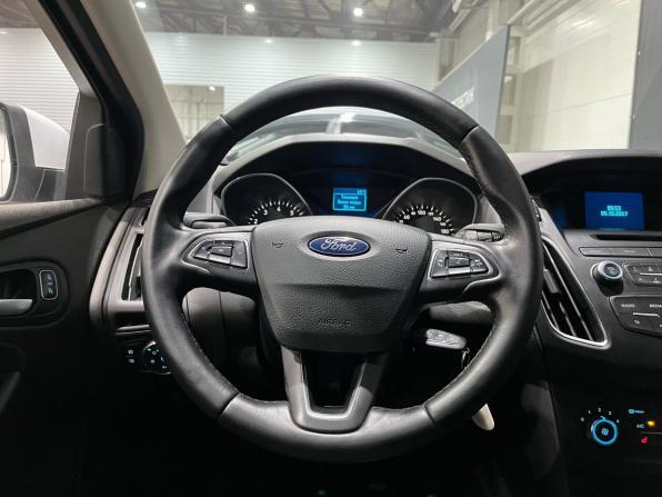Ford Focus III Рестайлинг с пробегом 2017 года, цена 830 000 рублей, 214436 км, хэтчбек, Автокод Объявления
