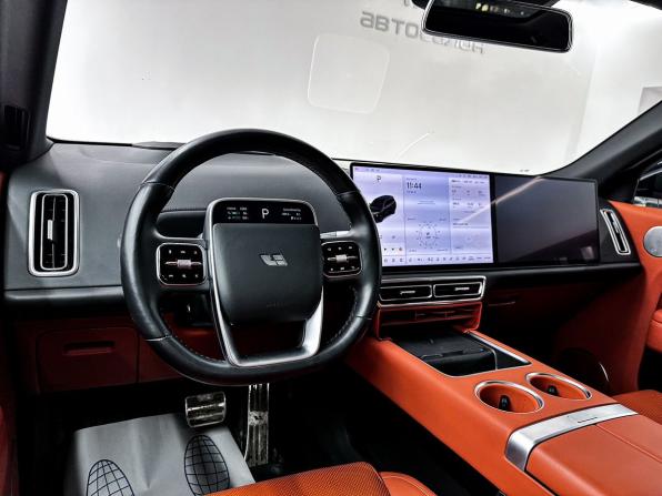 Li Auto (Lixiang) L9 I с пробегом 2024 года, цена 6 500 000 рублей, 45154 км, внедорожник, Автокод Объявления