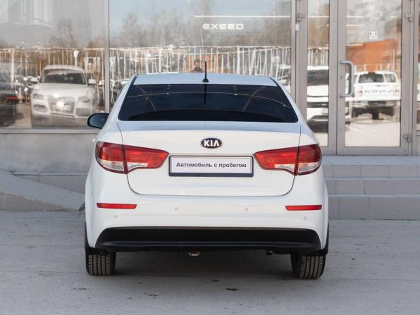 Kia Rio III Рестайлинг с пробегом 2015 года, цена 850 000 рублей, 297000 км, седан, Автокод Объявления