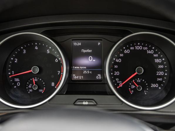 Volkswagen Tiguan II с пробегом 2017 года, цена 2 198 000 рублей, 184121 км, внедорожник, Автокод Объявления