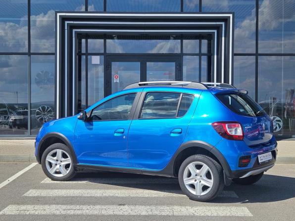 Renault Sandero II с пробегом 2018 года, цена 1 198 000 рублей, 47700 км, хэтчбек, Автокод Объявления