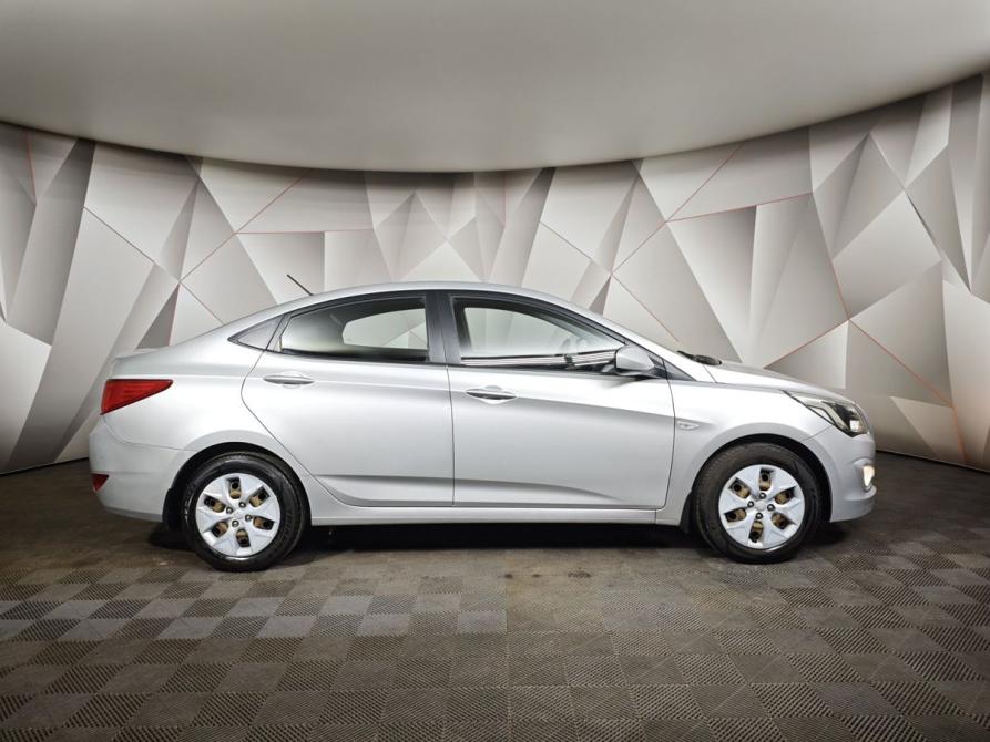 Hyundai Solaris I Рестайлинг Москва  - изображение 6