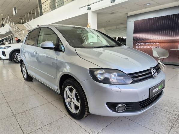 Volkswagen Golf Plus II с пробегом 2012 года, цена 499 000 рублей, 322172 км, хэтчбек, Автокод Объявления