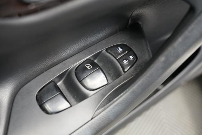 Nissan Teana III с пробегом 2014 года, цена 1 355 000 рублей, 270000 км, седан, Автокод Объявления