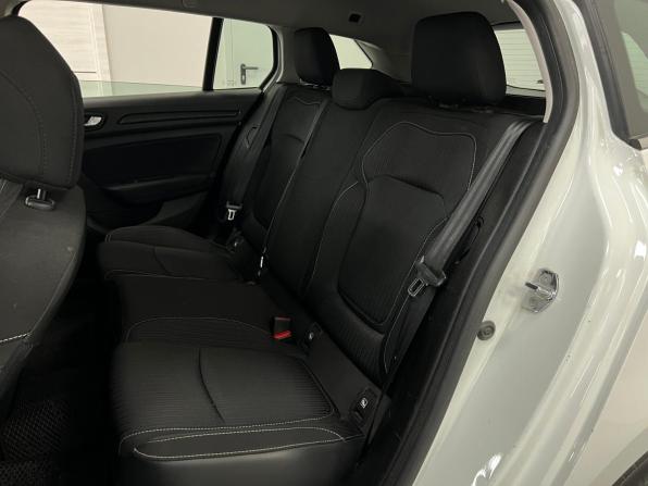 Renault Megane IV с пробегом 2019 года, цена 1 530 000 рублей, 90730 км, универсал, Автокод Объявления