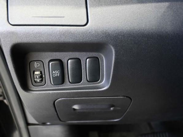 Mitsubishi Outlander II с пробегом 2007 года, цена 989 900 рублей, 285000 км, внедорожник, Автокод Объявления