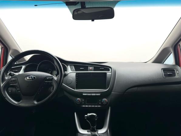 Kia Ceed II Рестайлинг с пробегом 2016 года, цена 1 179 000 рублей, 138800 км, хэтчбек, Автокод Объявления