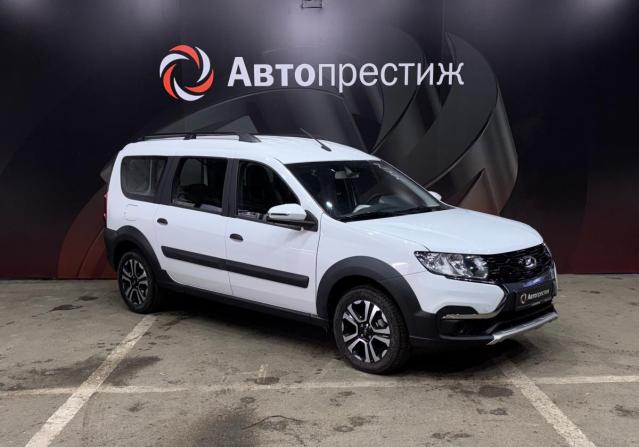 Lada (ВАЗ) Largus I Рестайлинг с пробегом 2024 года, цена 1 740 000 рублей, 12 км, универсал, Автокод Объявления