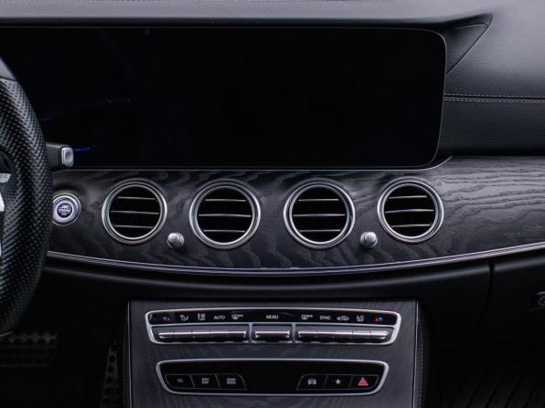 Mercedes-Benz E-Класс V (W213 S213 C238) Рестайлинг с пробегом 2020 года, цена 4 424 000 рублей, 60064 км, седан, Автокод Объявления