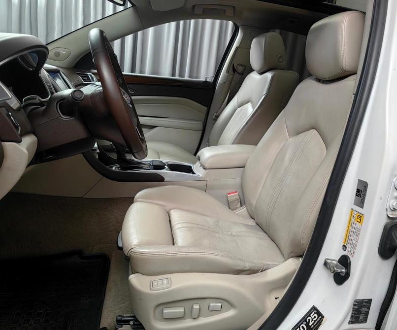Cadillac SRX II Рестайлинг Москва  - изображение 9