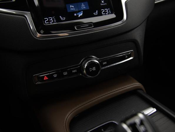 Volvo XC90 II Рестайлинг 1 с пробегом 2019 года, цена 4 400 000 рублей, 87469 км, внедорожник, Автокод Объявления
