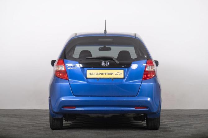 Honda Fit IV с пробегом 2011 года, цена 1 049 000 рублей, 30235 км, хэтчбек, Автокод Объявления