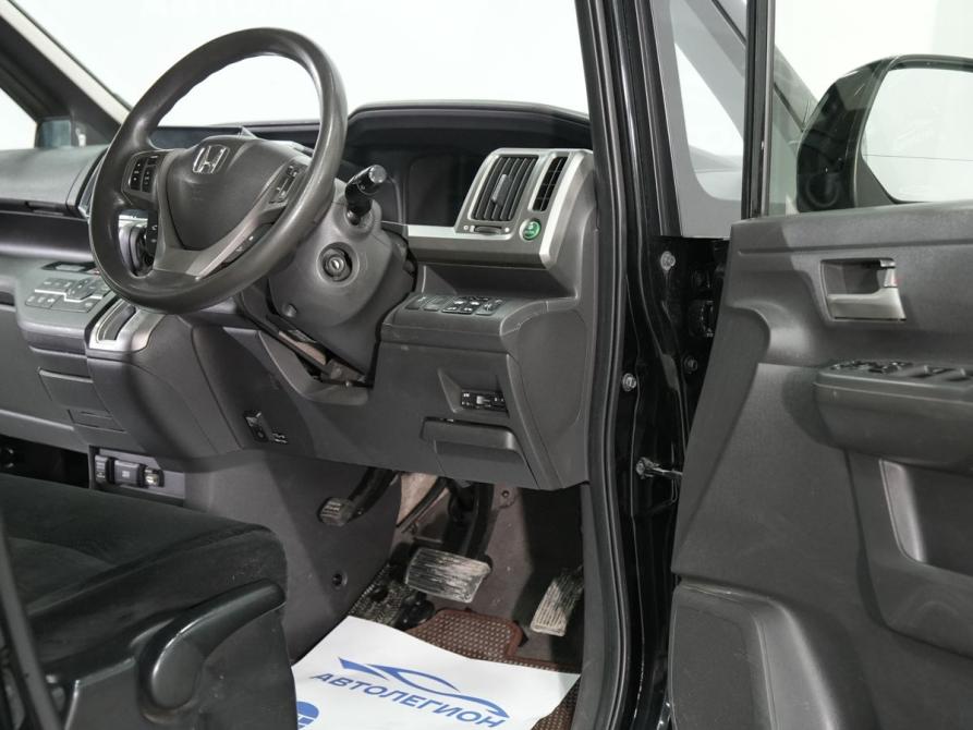Honda Stepwgn IV Рестайлинг Новосибирск  - изображение 15