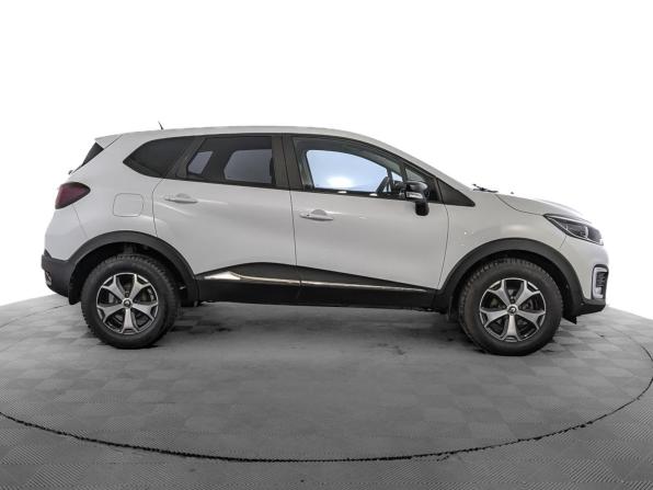 Renault Kaptur I с пробегом 2017 года, цена 1 315 000 рублей, 75207 км, внедорожник, Автокод Объявления
