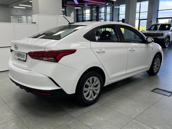 Hyundai Solaris II Рестайлинг с пробегом 2021 года, цена 1 790 000 рублей, 47000 км, седан, Автокод Объявления