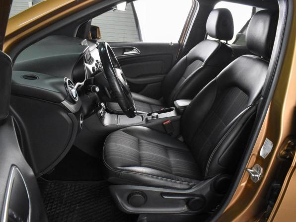 Mercedes-Benz B-Класс II (W246) с пробегом 2012 года, цена 990 000 рублей, 191558 км, хэтчбек, Автокод Объявления