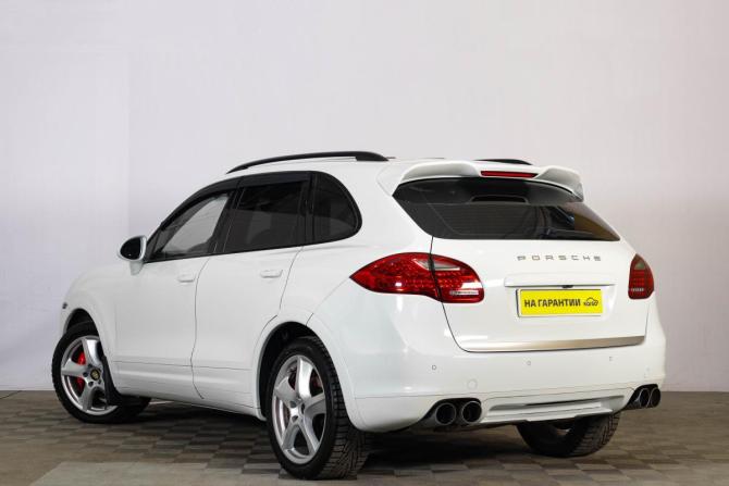 Porsche Cayenne II (958) с пробегом 2012 года, цена 2 069 000 рублей, 169000 км, внедорожник, Автокод Объявления