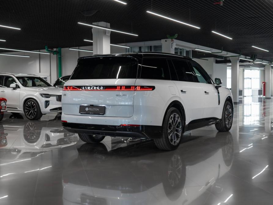 Lynk &amp; Co 900 Москва  - изображение 4