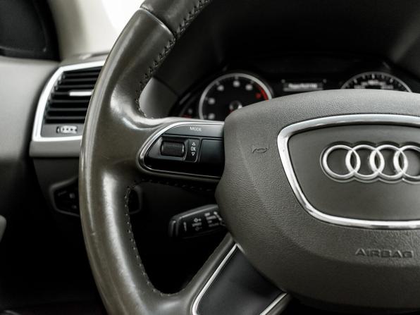 Audi Q5 I (8R) Рестайлинг с пробегом 2012 года, цена 1 860 000 рублей, 217217 км, внедорожник, Автокод Объявления