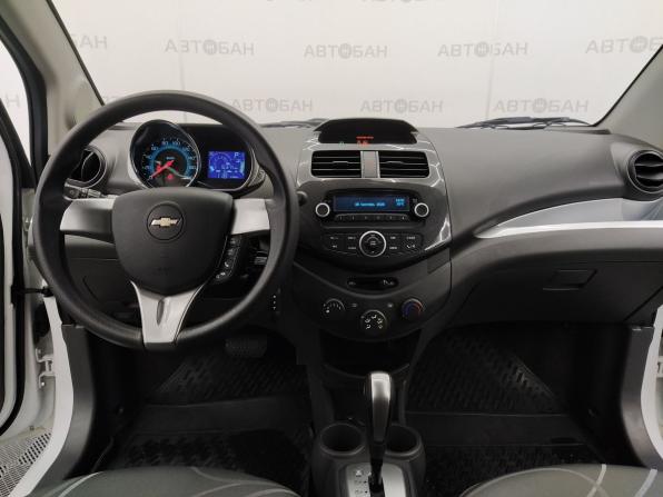 Chevrolet Spark III (M300) Рестайлинг с пробегом 2022 года, цена 1 111 000 рублей, 16000 км, хэтчбек, Автокод Объявления