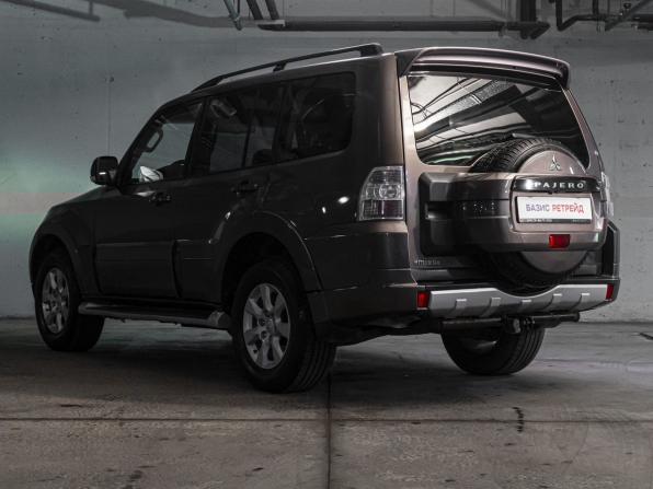 Mitsubishi Pajero IV Рестайлинг 1 с пробегом 2014 года, цена 2 350 000 рублей, 245871 км, внедорожник, Автокод Объявления